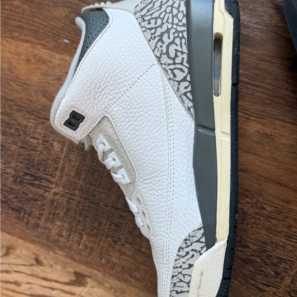 Air Jordan 3 Retro Sneaker Hide N’ Seek - Picture 4 of 7